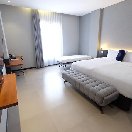 Hotel Youstay Semarang-3